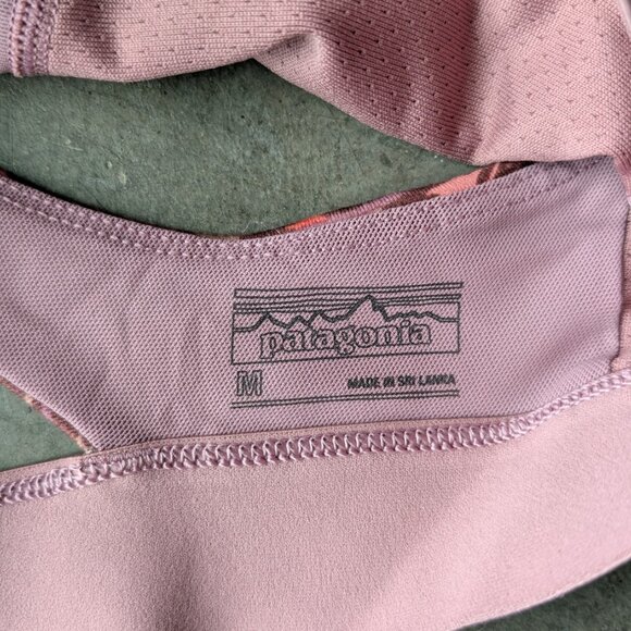 Patagonia Switchback Sports Bra in Evening Mauve medium - Picture 5 of 7